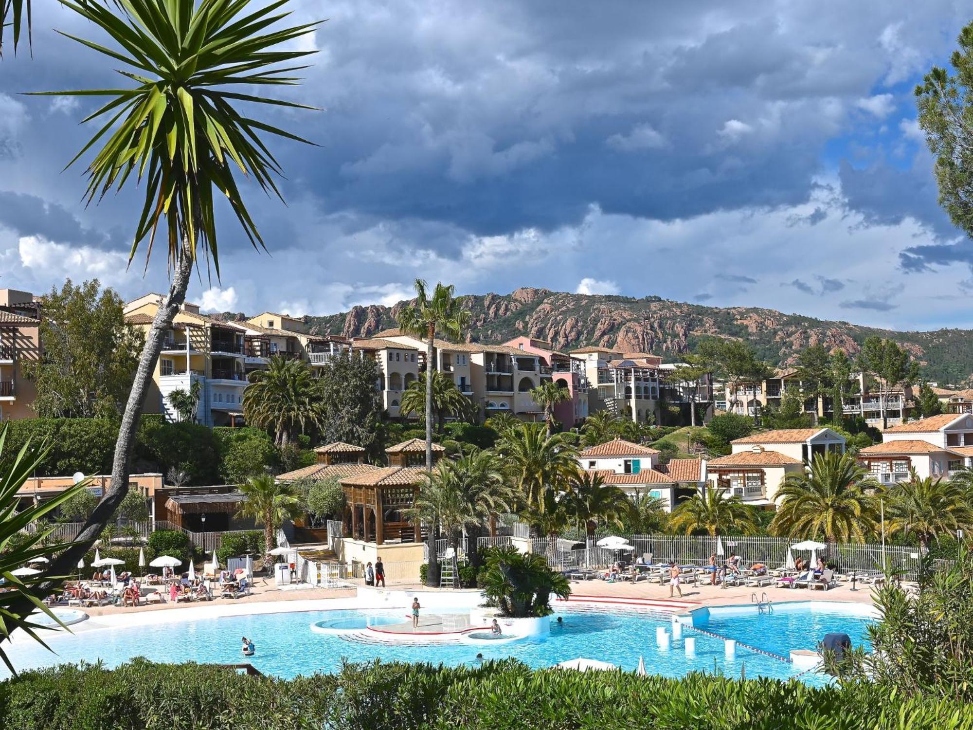 Apartment Village Cap Estérel - Le Village-40 Saint-Raphaël Esterno foto