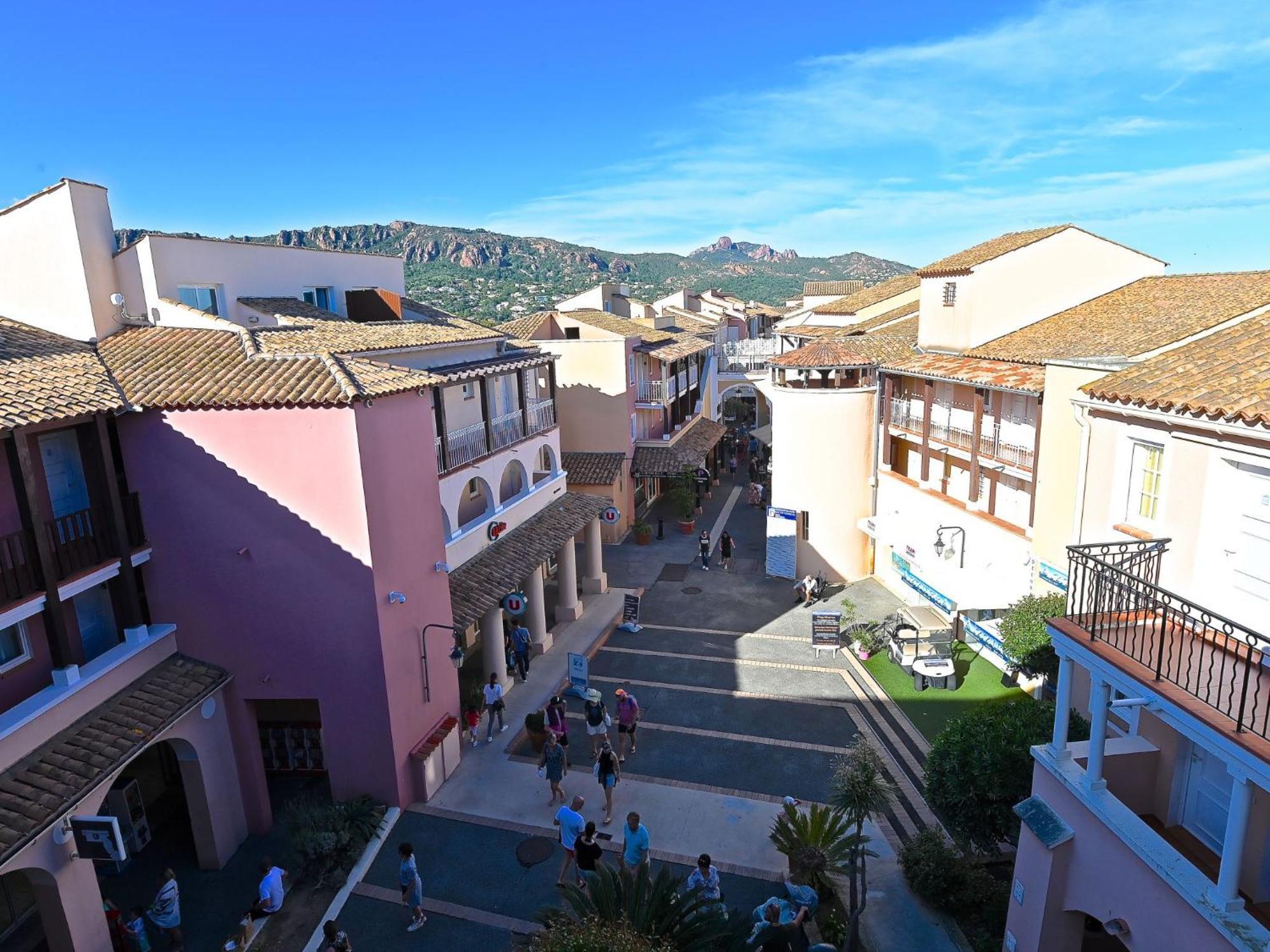 Apartment Village Cap Estérel - Le Village-40 Saint-Raphaël Esterno foto
